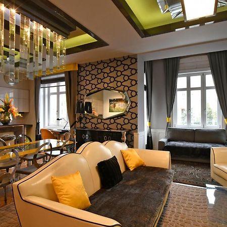 Ferienwohnung Luxuryflat Near Centre On118 Sqm, 3Br,2Bth,8Bed,Ac Budapest Exterior foto