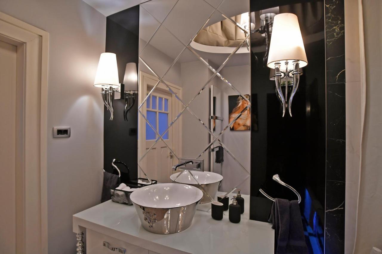 Ferienwohnung Luxuryflat Near Centre On118 Sqm, 3Br,2Bth,8Bed,Ac Budapest Exterior foto