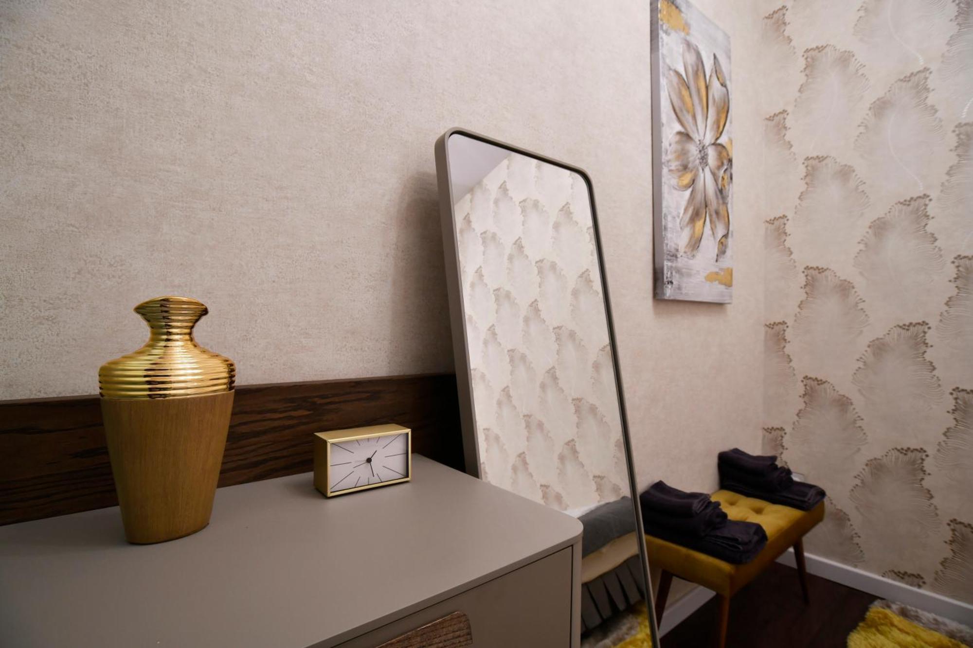 Ferienwohnung Luxuryflat Near Centre On118 Sqm, 3Br,2Bth,8Bed,Ac Budapest Exterior foto